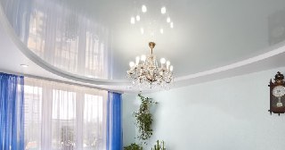 Глянцевый потолок Волхов, цена от 4543 руб.