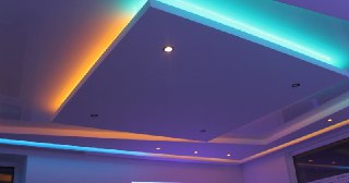 Натяжной потолок с подсветкой Волхов, цена от 2135 руб.